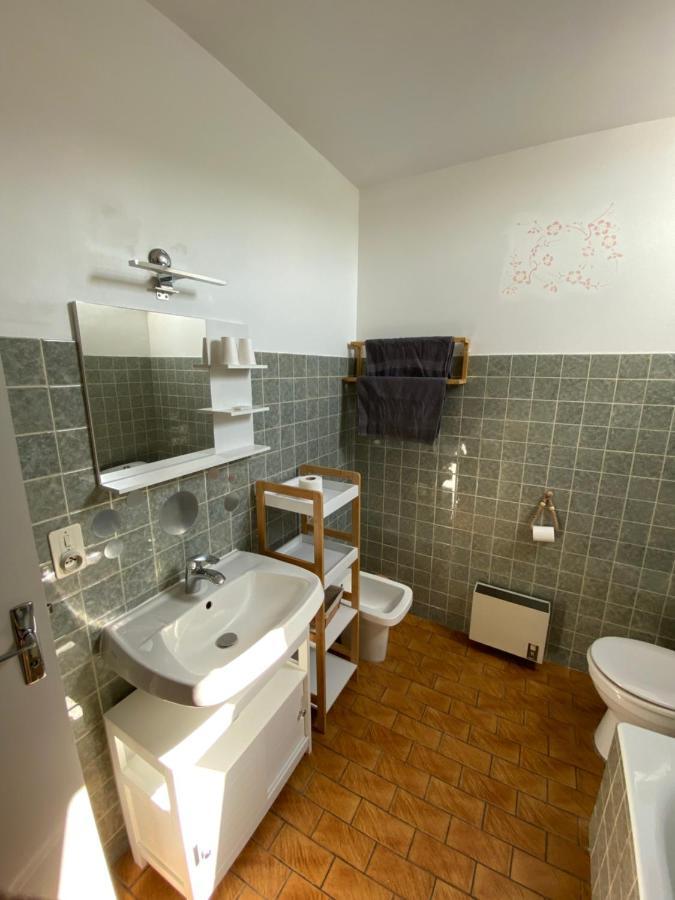 Moulin De Latouille Panzió Kültér fotó